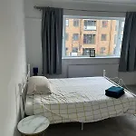 Albans Road Apartment - 4 Bedroom Luxury Stay